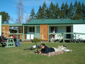 Alpine Holiday Apartments & Campground